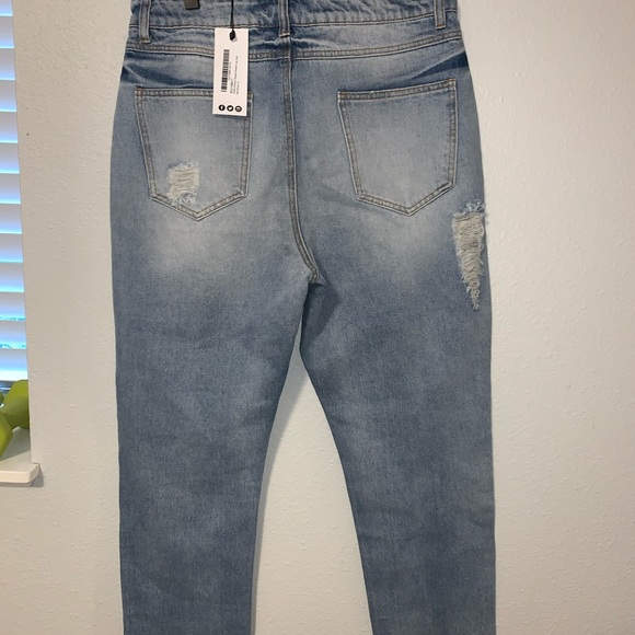 Jeans - Picture 2 of 4